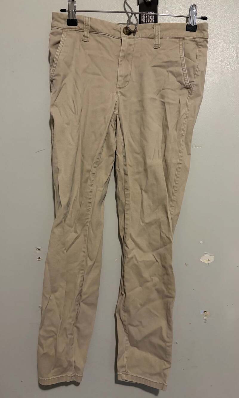 Aeropostale Skinny Fit Khaki Chino Pants Women's Size 2 Short Beige